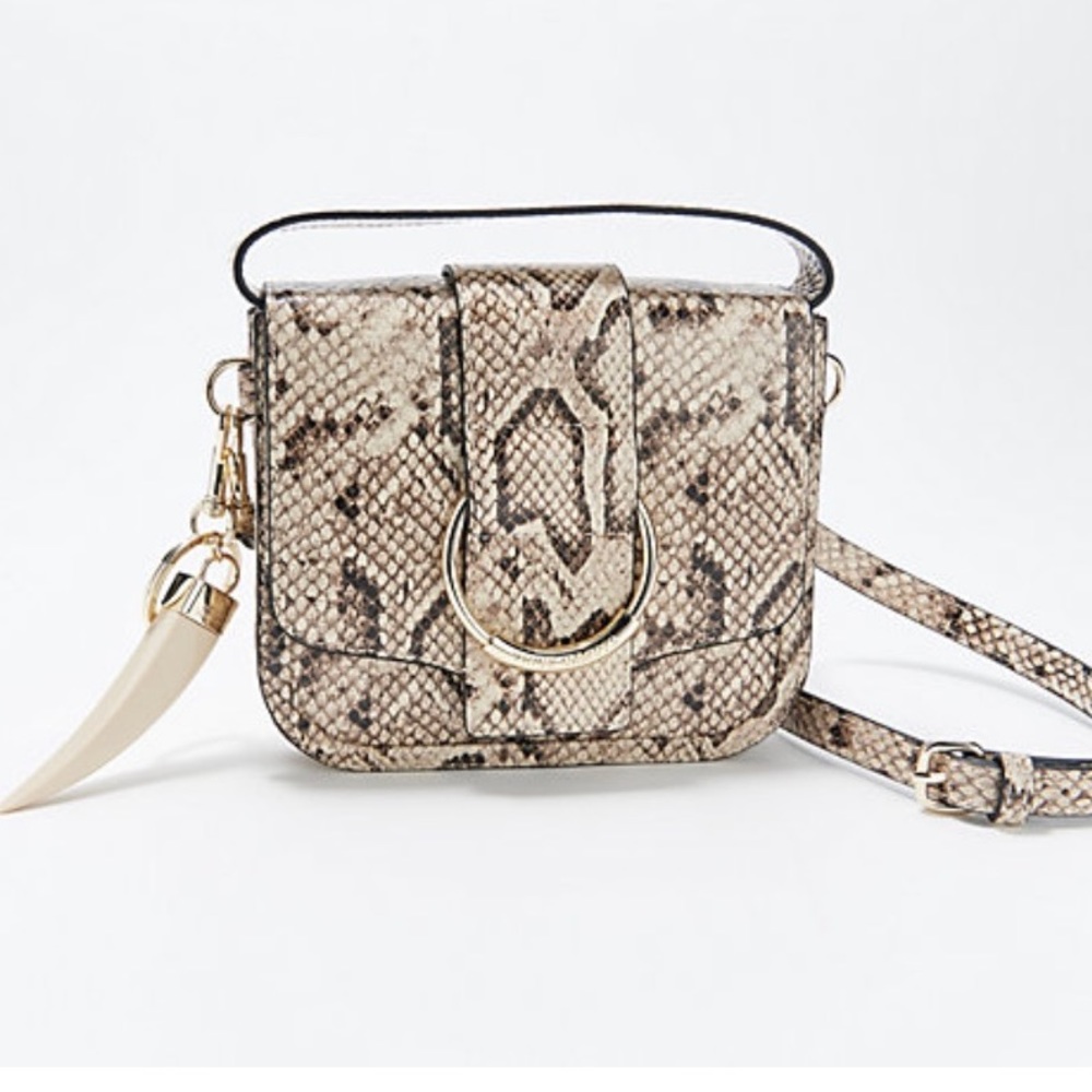 vince camuto boots snakeskin